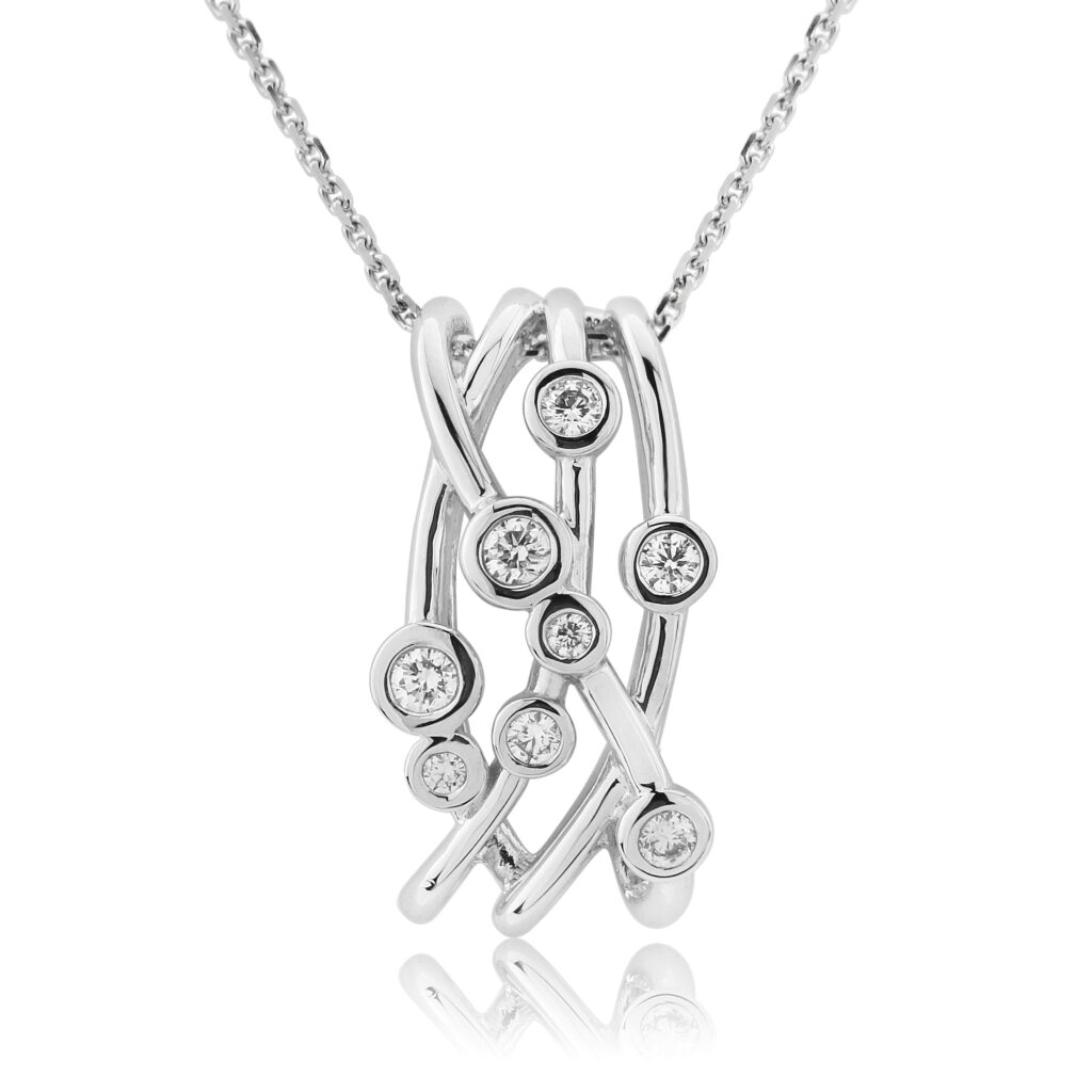 Diffusion Diamond Dress XO Pendant