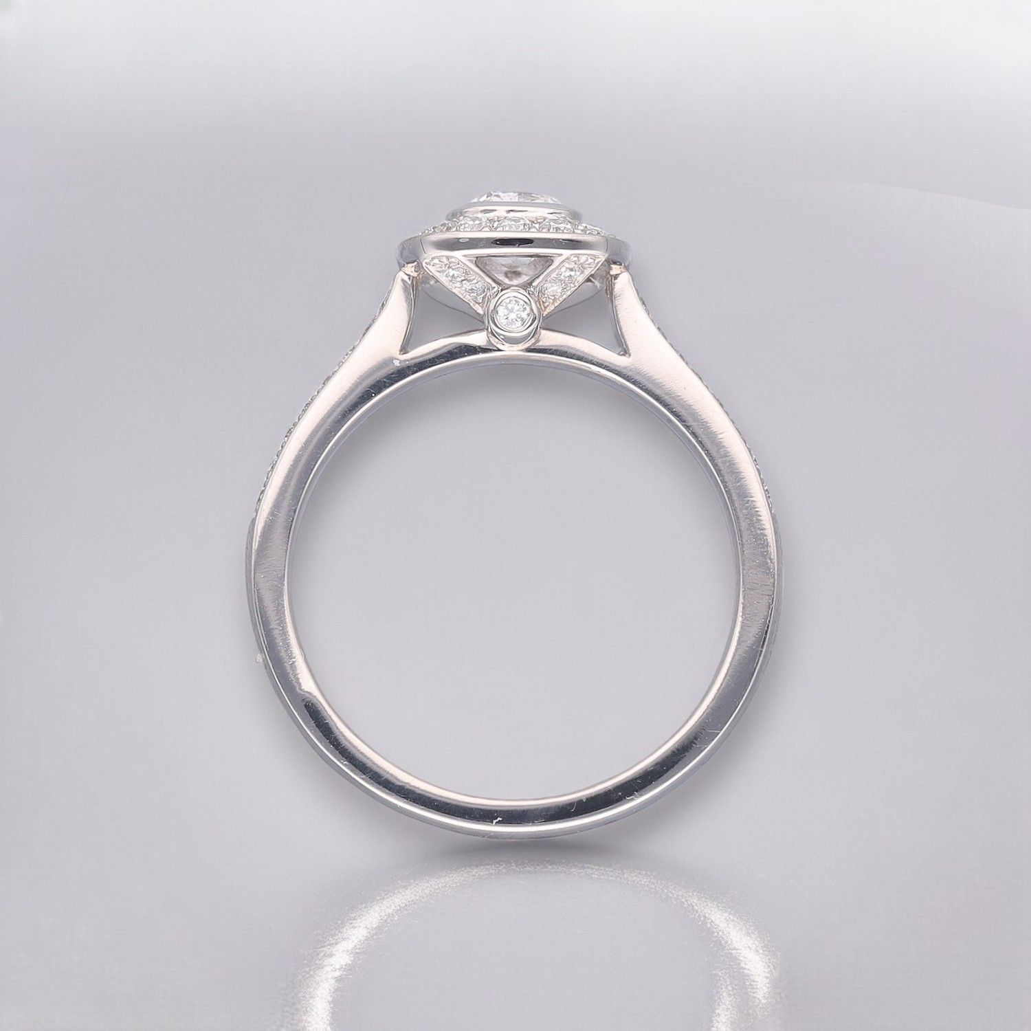 Cushion Diamond Rub-over halo ring 3 Cushion Diamond Rub-over halo ring - Image 3